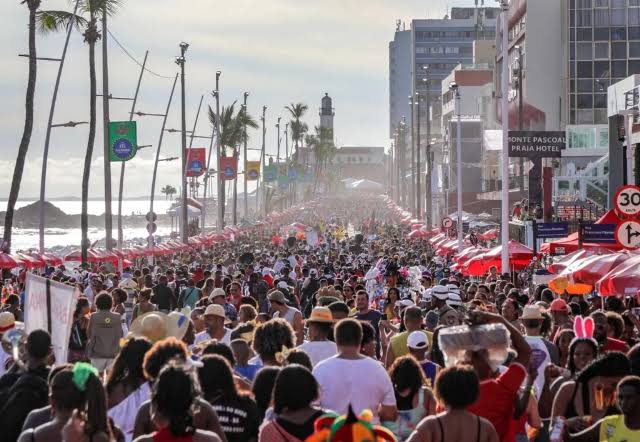​Fevereiro já respira Carnaval: Salvador esquenta com Furdunço, Fuzuê e cidade em clima de alta temporada