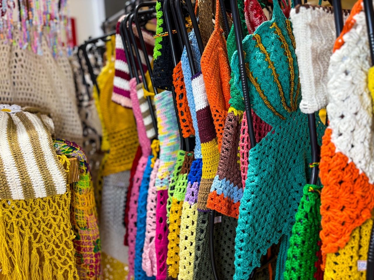 ​Crochêfeira volta ao Shopping Center Lapa e reúne artesãs com peças exclusivas no piso L2