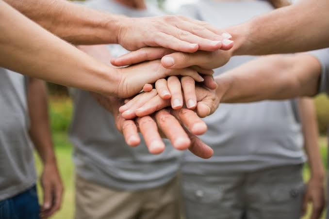 ​Dia do Voluntariado reconhece quem transforma tempo e conhecimento em ação